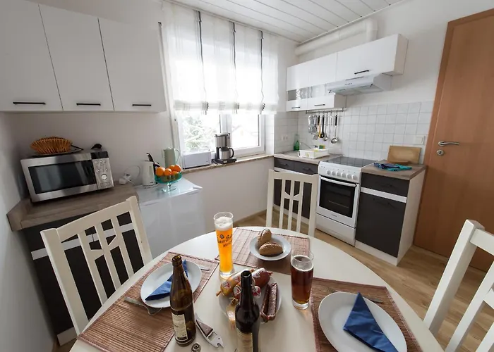 Ruhiges Mit Sauna, Casa vacanze Burggen