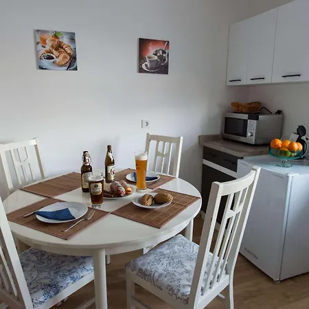 Ruhiges Mit Sauna,