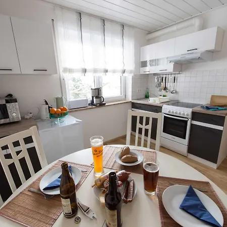 Holiday home Ruhiges Mit Sauna, Burggen